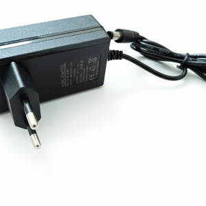 آدابتور 6 ولت 1 آمپر